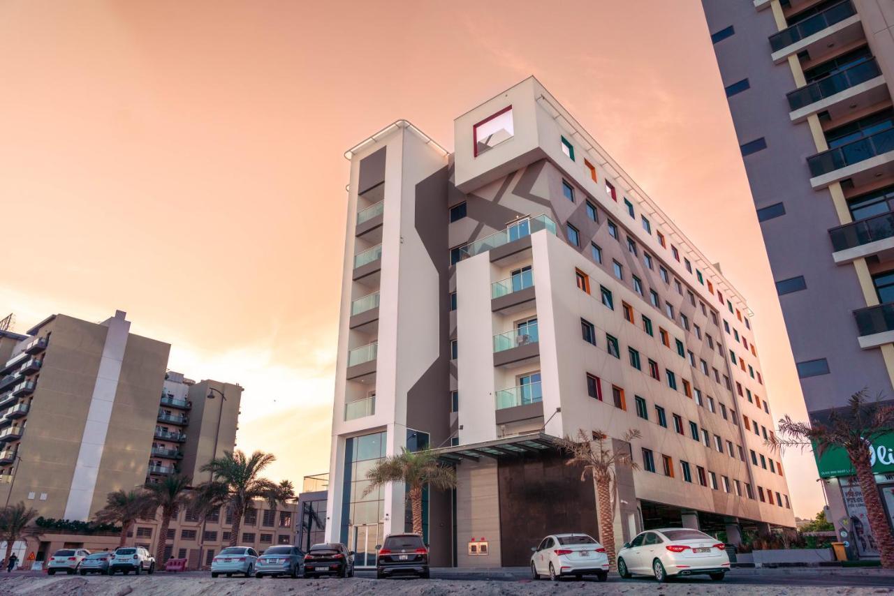 Resivation Hotel Dubai Exterior foto